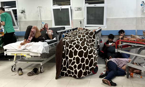 مستشفى الشفاء فى غزة