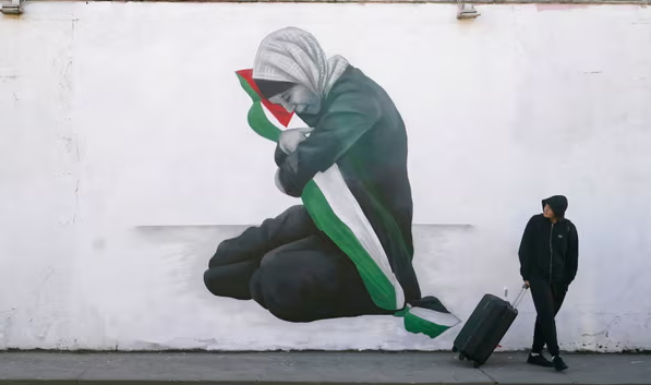 جرافيتى يدعم فلسطين فى شوارع دبلن