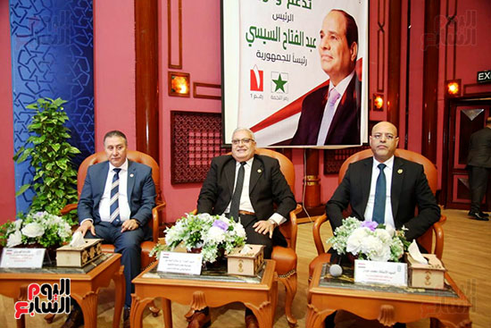 محمد جبران رئيس اتحاد العمل وهشام المهيرى