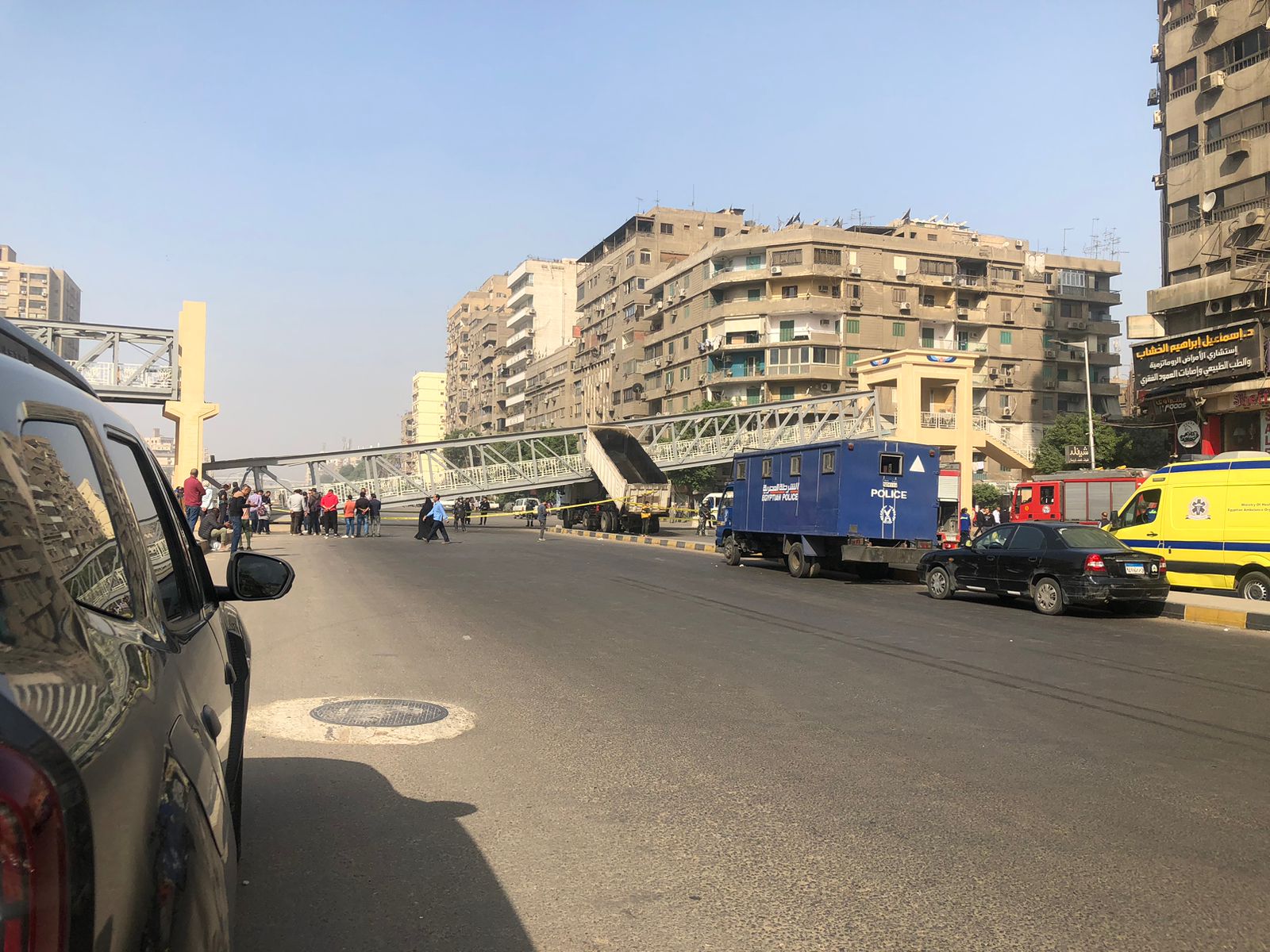 محيط سقوط كوبرى مشاة شارع أحمد عرابى