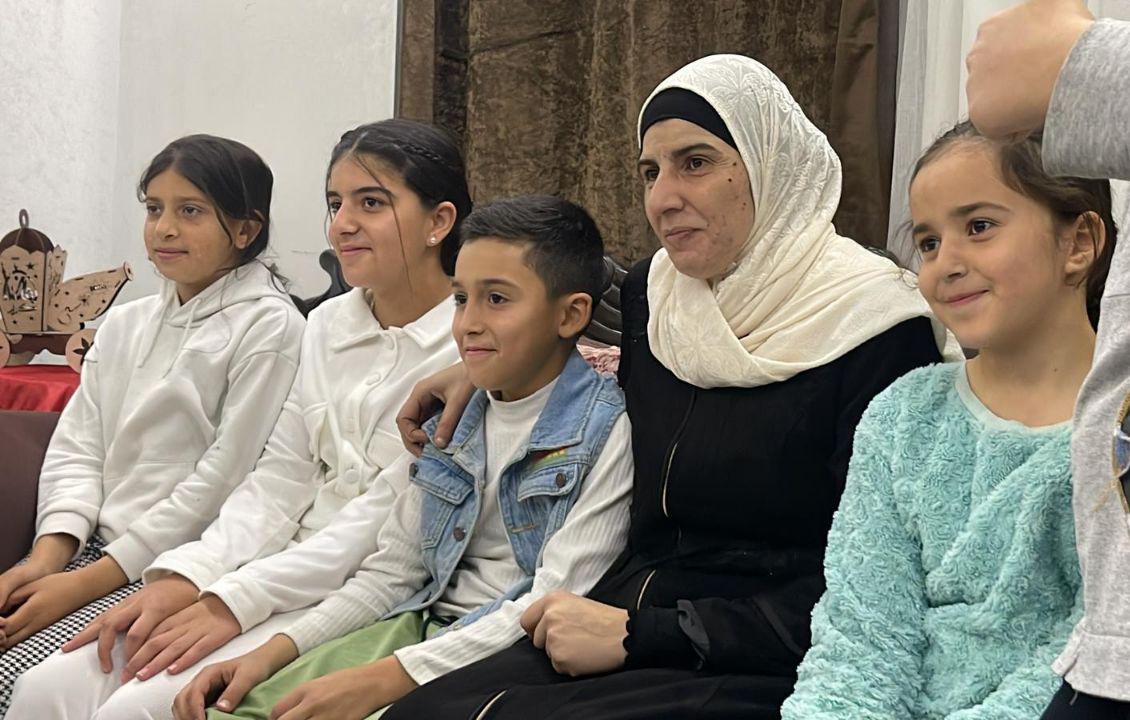فلسطين مع أولادها