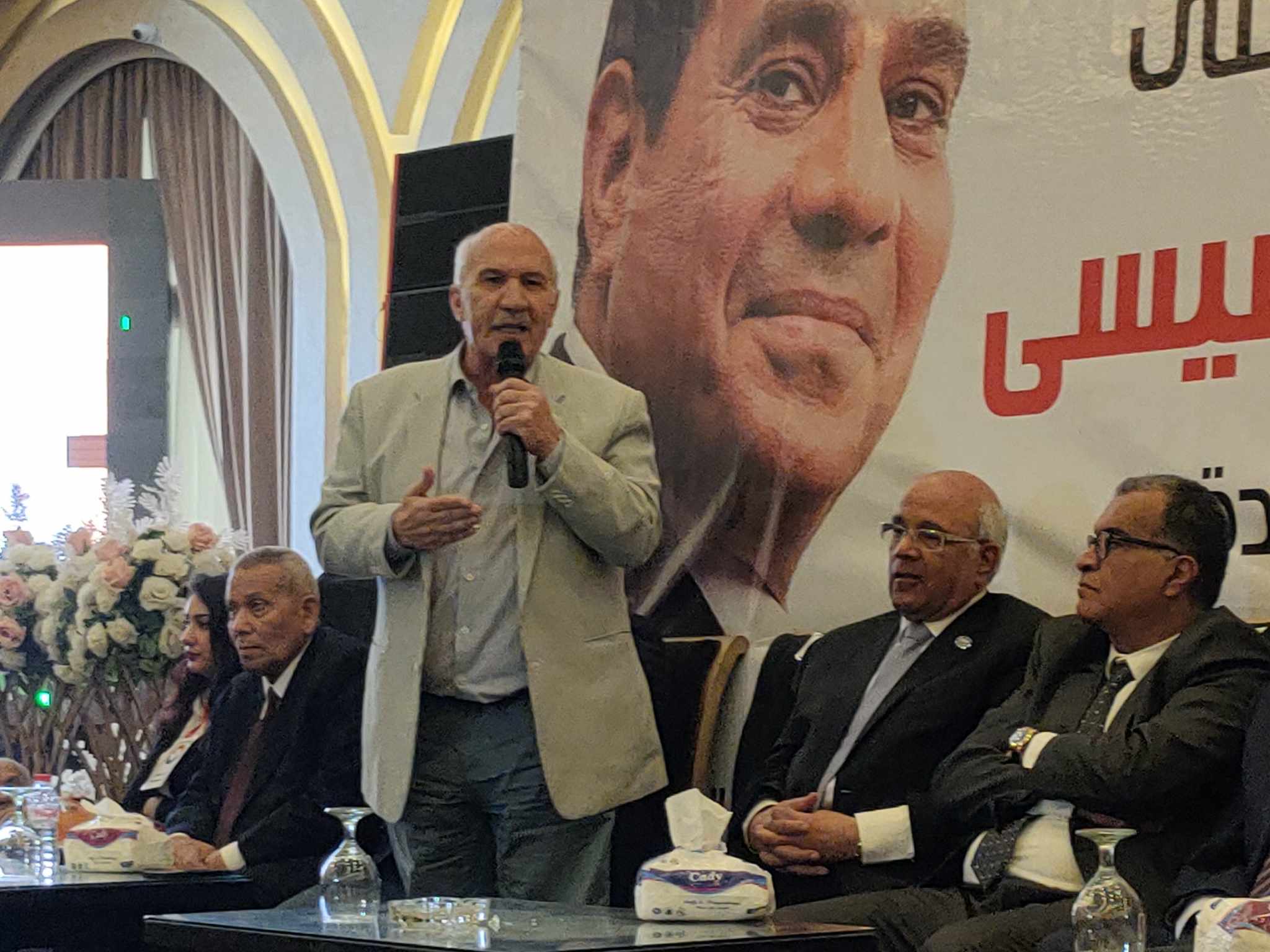 النائب سيد عبد العال رئيس حزب التجمع