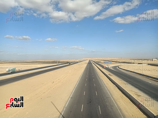 الطريق الصحراوي الغربي (2)