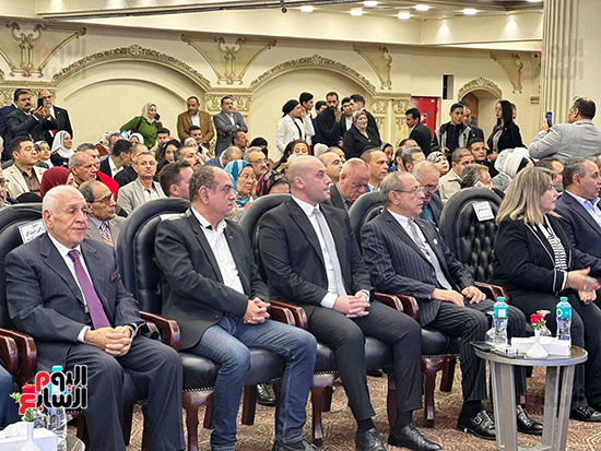 مؤتمر-حزب-الحركة-الوطنية-لدعم-المرشح-عبد-الفتاح-السيسى-ببورسعيد-(1)