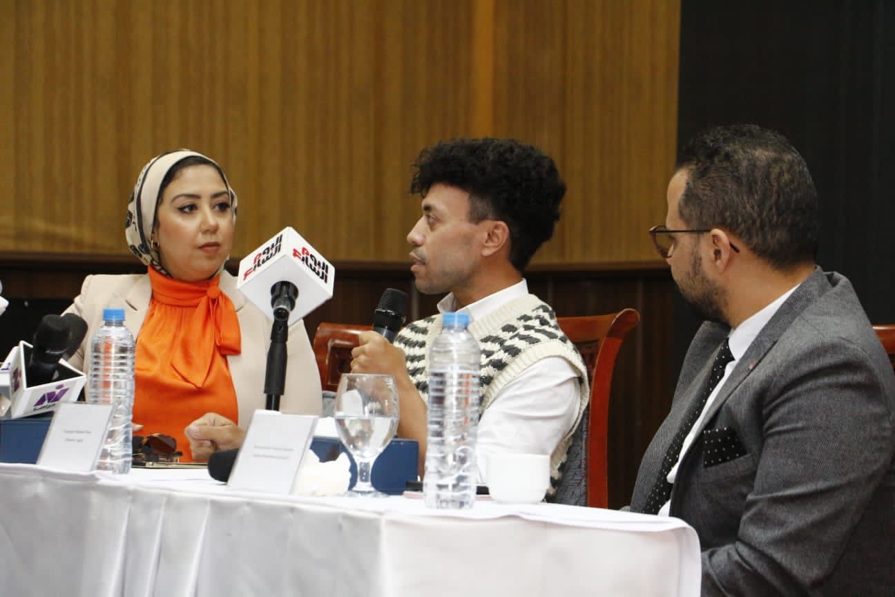 جانب من ندوة تكريم محمد فهيم في مهرجان شرم الشيخ المسرحي