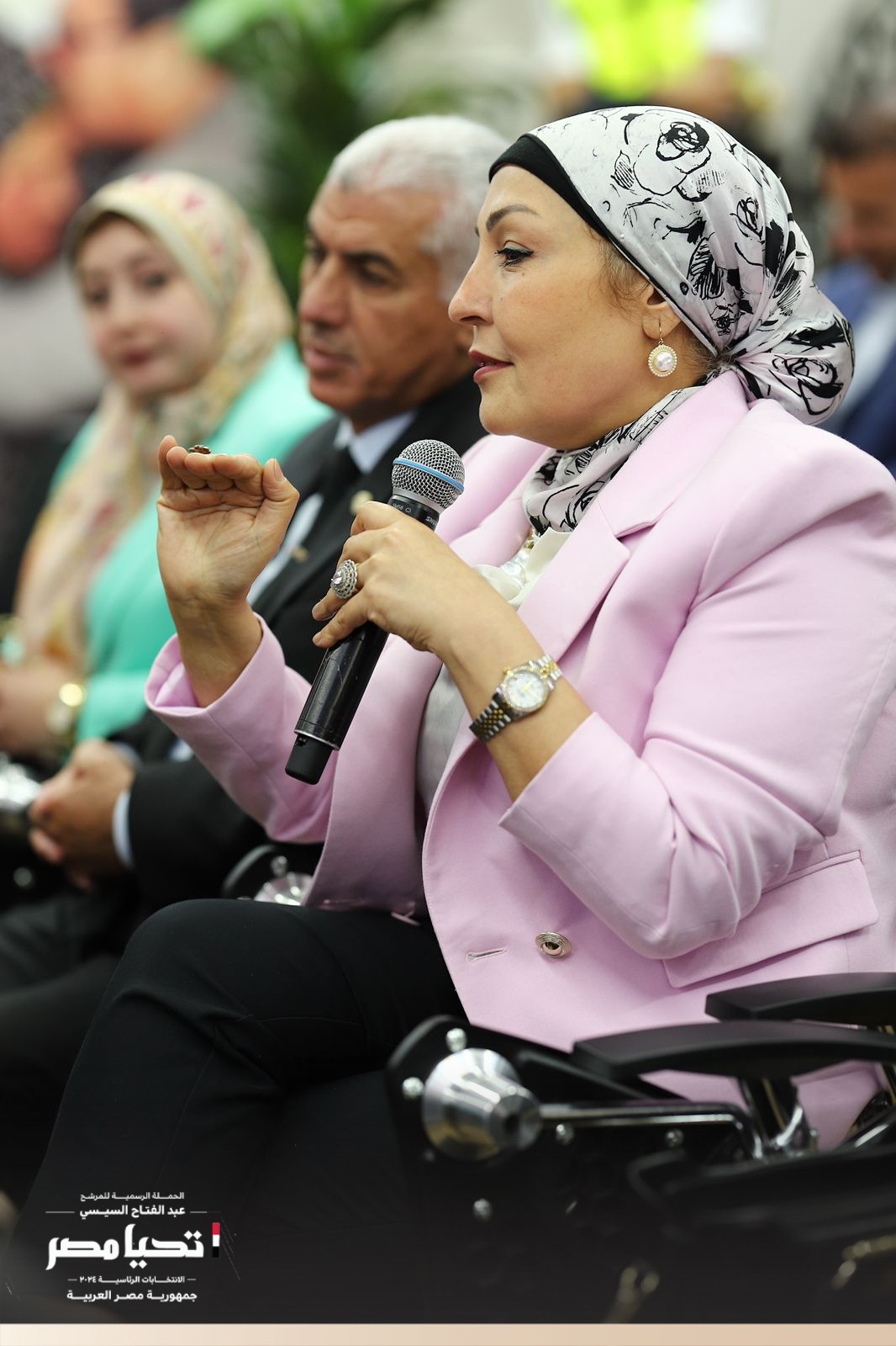 حملة المرشح الرئاسى عبد الفتاح السيسى تستقبل الاتحاد المصري لجميعات ومؤسسات المستثمرين (34)