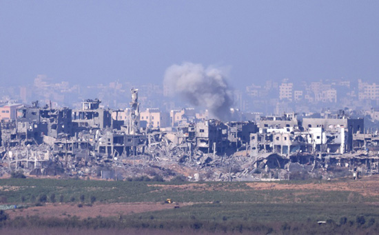 استمرا الغارات على قطاع غزة (3)