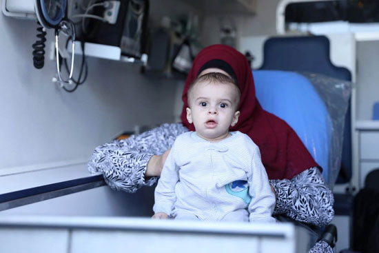 دخول حالات أطفال مرضى السرطان من قطاع غزة (2)