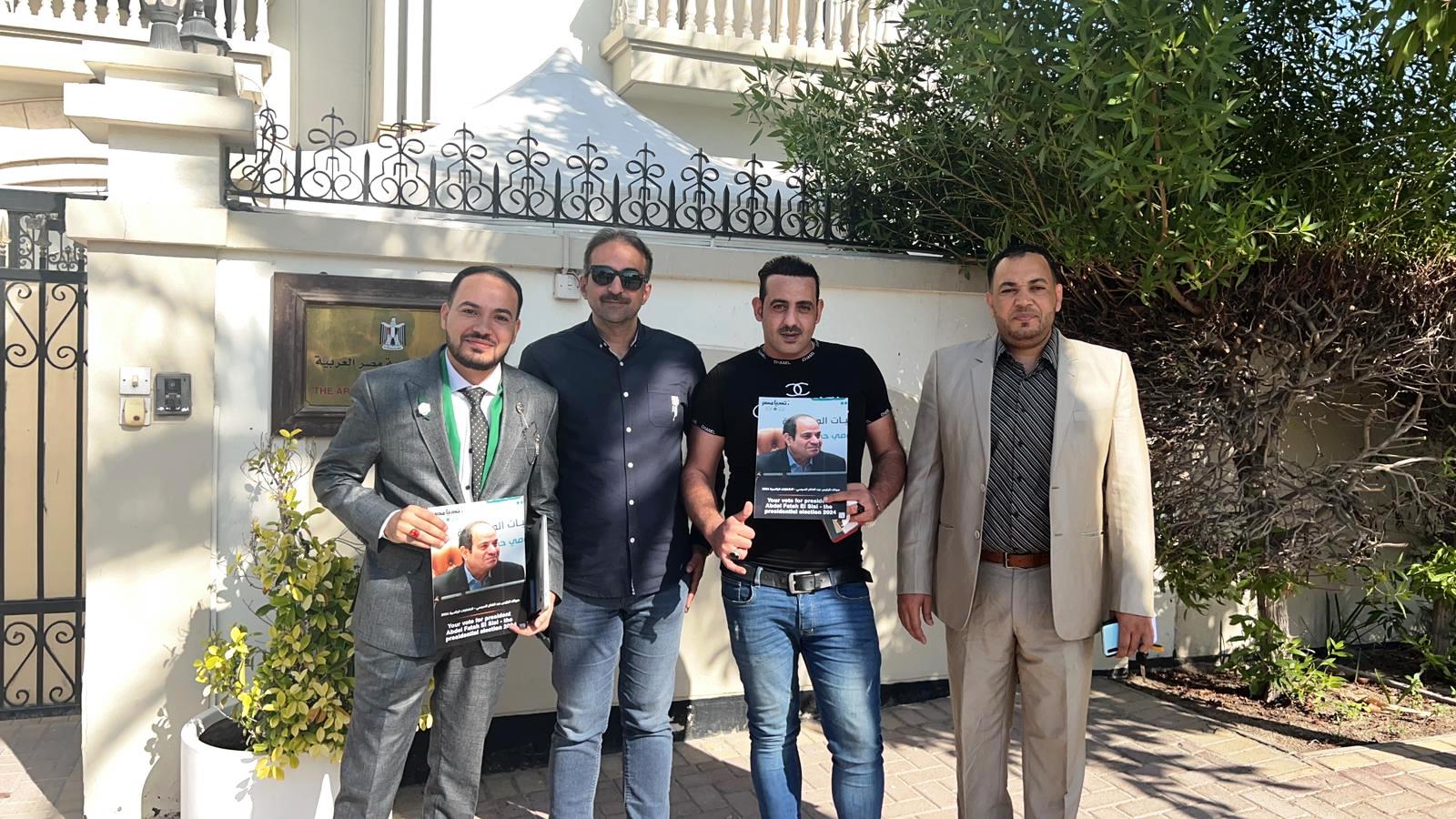 أبناء الجالية المصرية بالبحرين يدلون بأصواتهم بالانتخابات الرئاسية (2)
