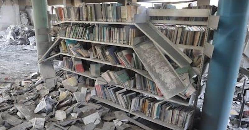  قصف المكتبة بقطاع غزة  (2)