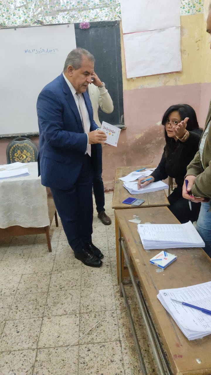 طاهر ابو زيد