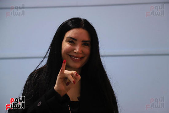 عبير صبرى دينا رومية  (1)