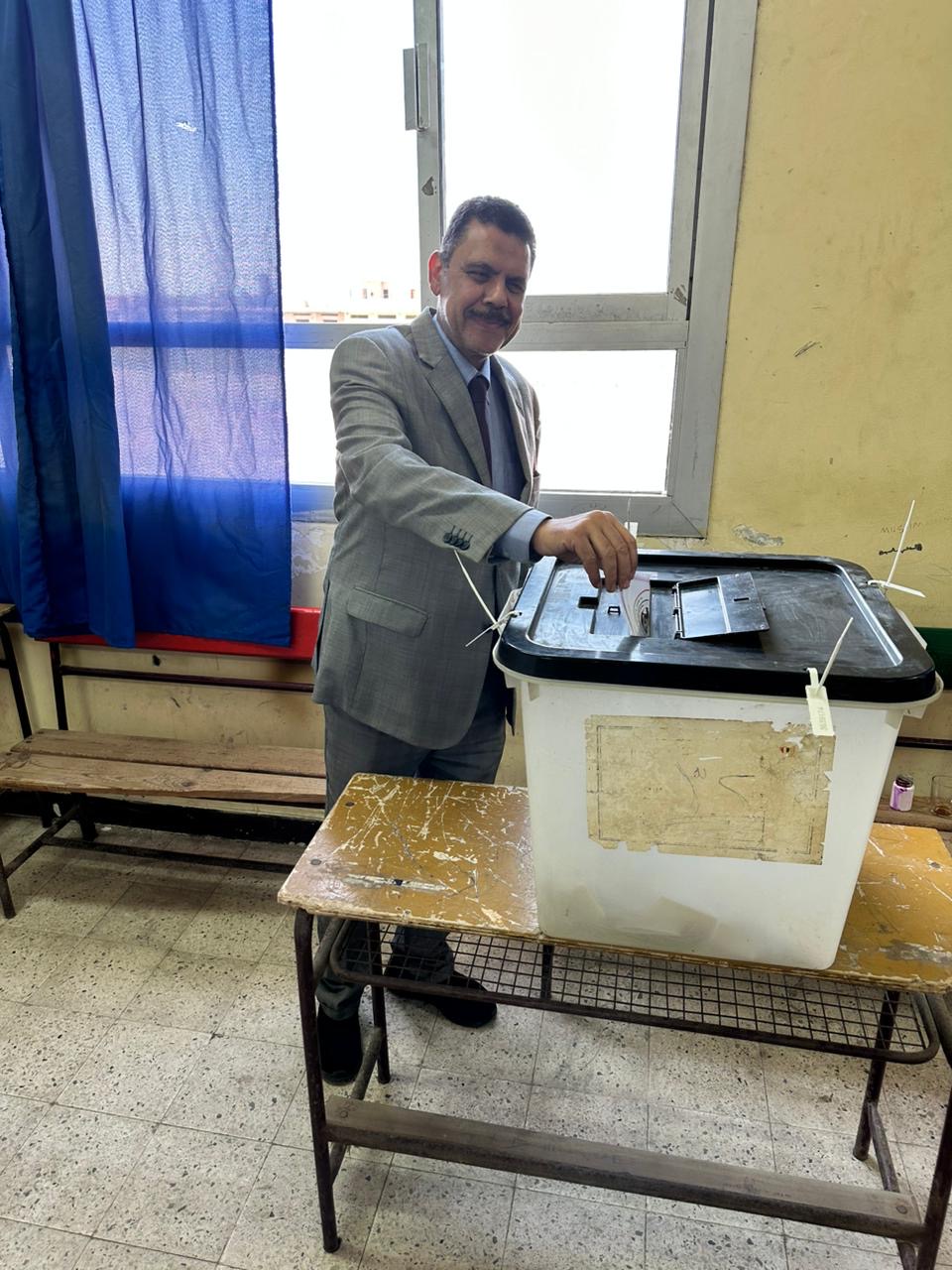 الدكتور أحمد أبو اليزيد يدلى بصوته فى انتخابات الرئاسة 2024