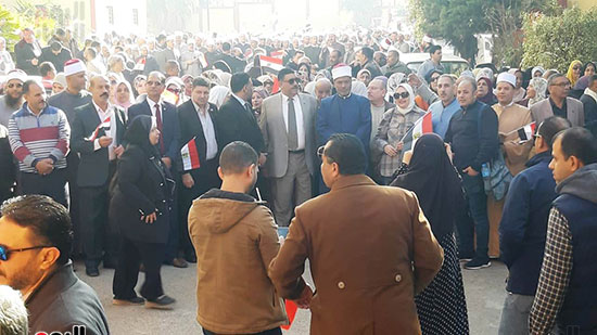 إقبال-كبير-من-المواطنين-بالإسكندرية-على-عملية-الاقتراع-بالانتخابات-الرئاسية-(2)