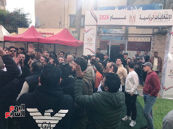 مسيرات-حاشدة--امام--لجان-شمال-سيناء-والاهالي-يهتفون-تحيا-مصر-(4)