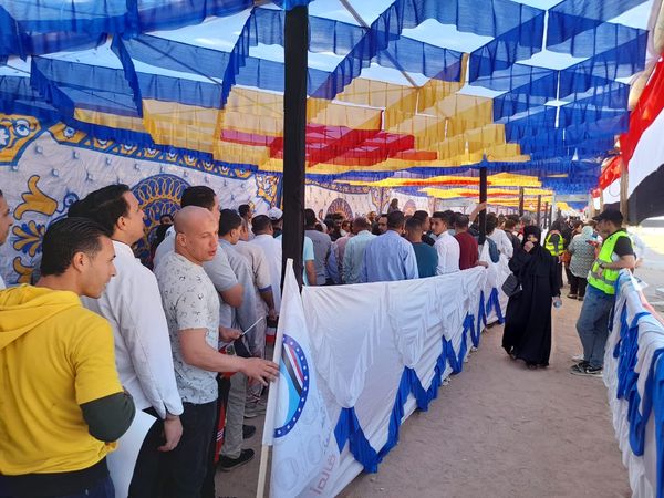 من اللجان الانتخابية من اللجان الانتخابية