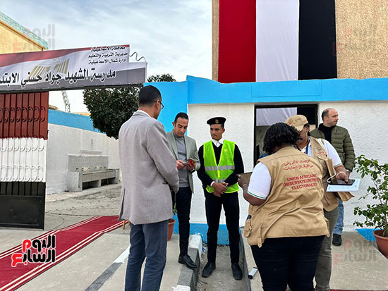 وفد-من-مفوضية-الاتحاد-الأفريقي-يتفقد-اللجان-الانتخابية-بمحافظة-الإسماعيلية-(2)