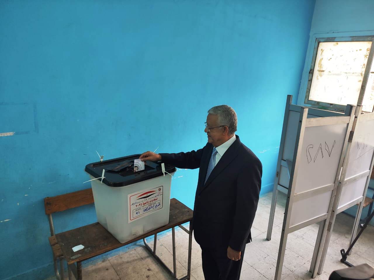 رئيس مجلس النواب يدلي بصوته في الانتخابات الرئاسية (2)