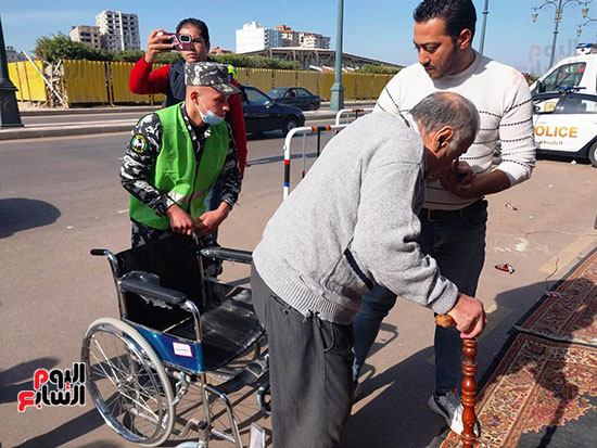 مشاركة-كبار-السن-في-الانتخابات-الرئاسية--(1)