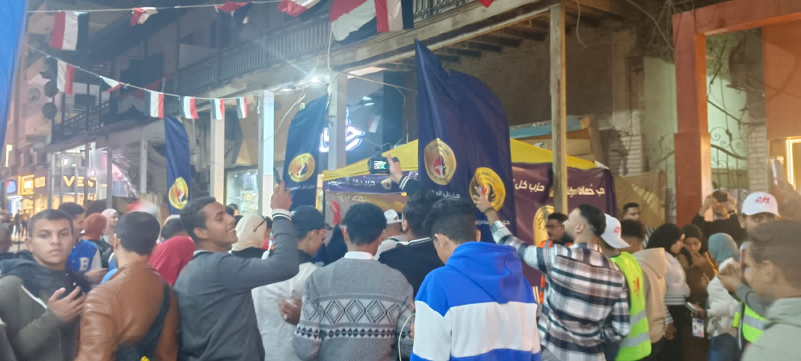 إقبال كبير على اللجان الانتخابية بمحافظة الإسماعيلية (1)