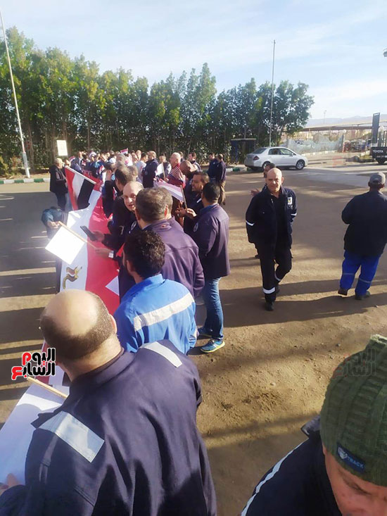 العاملون-بأوقاف-جنوب-سيناء-يقودون-مسيرة-للمشاركة-في-التصويت--(صور)-(2)