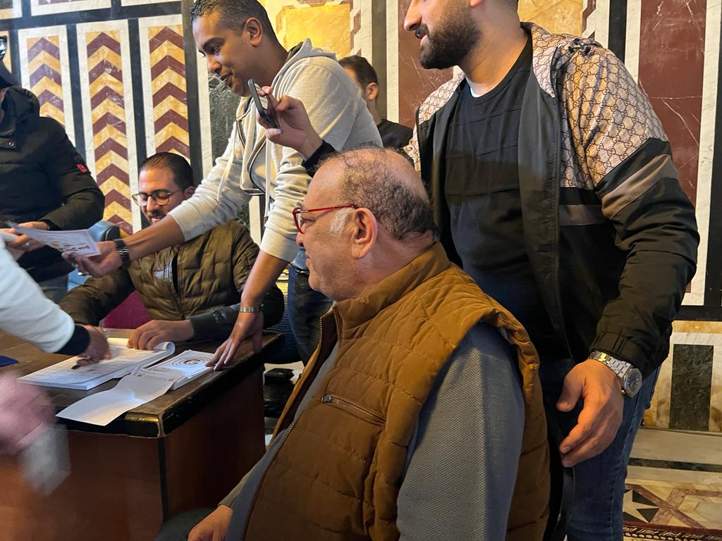 صلاح عبد الله يدلى بصوته فى الإسكندرية فى ثاني أيام انتخابات الرئاسة 2024 (2)
