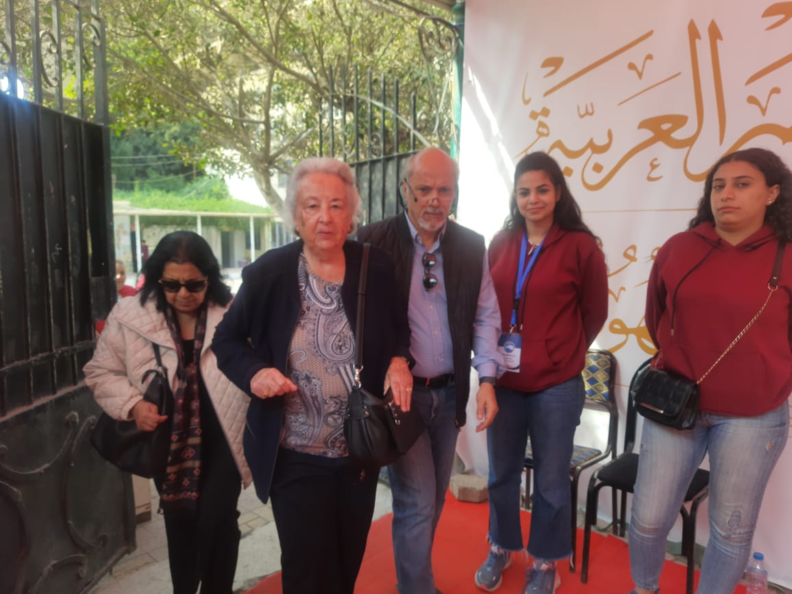 الناخبين امام اللجان (3)