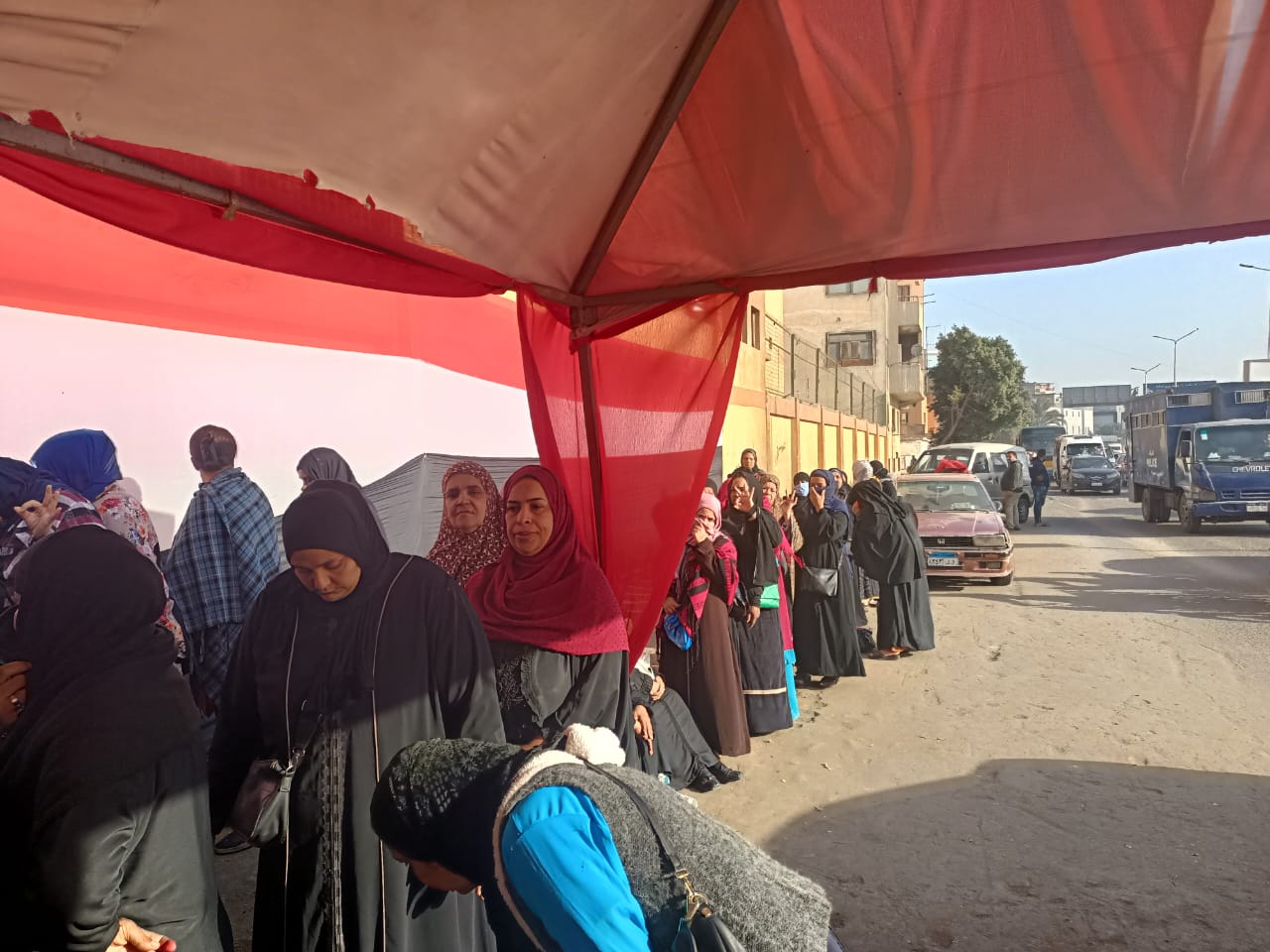 طوابير الناخبين قبل فتح اللجان (10)