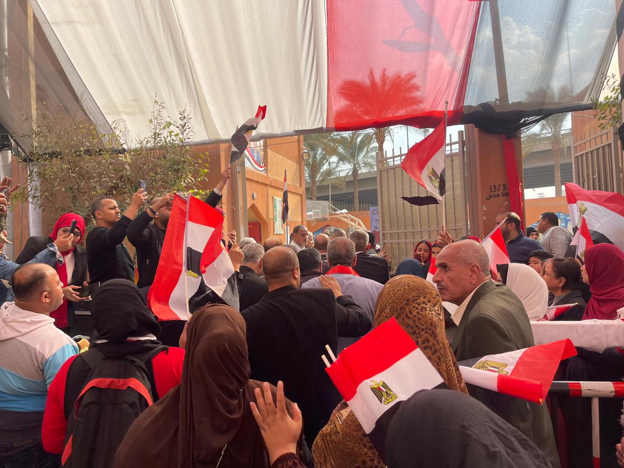 الاحتفال خلال الانتخابات (7)