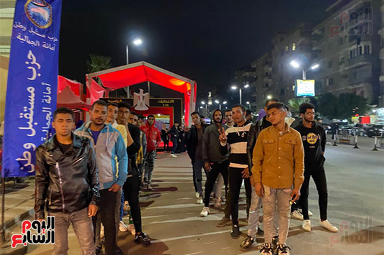 طوابير الساعات الأخيرة فى الجمالية (14)