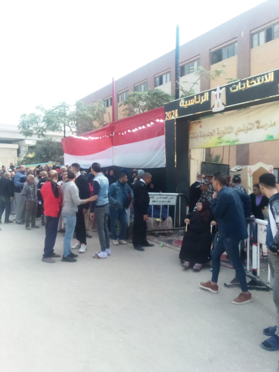 مدرسة التونسى بمصر القديمة