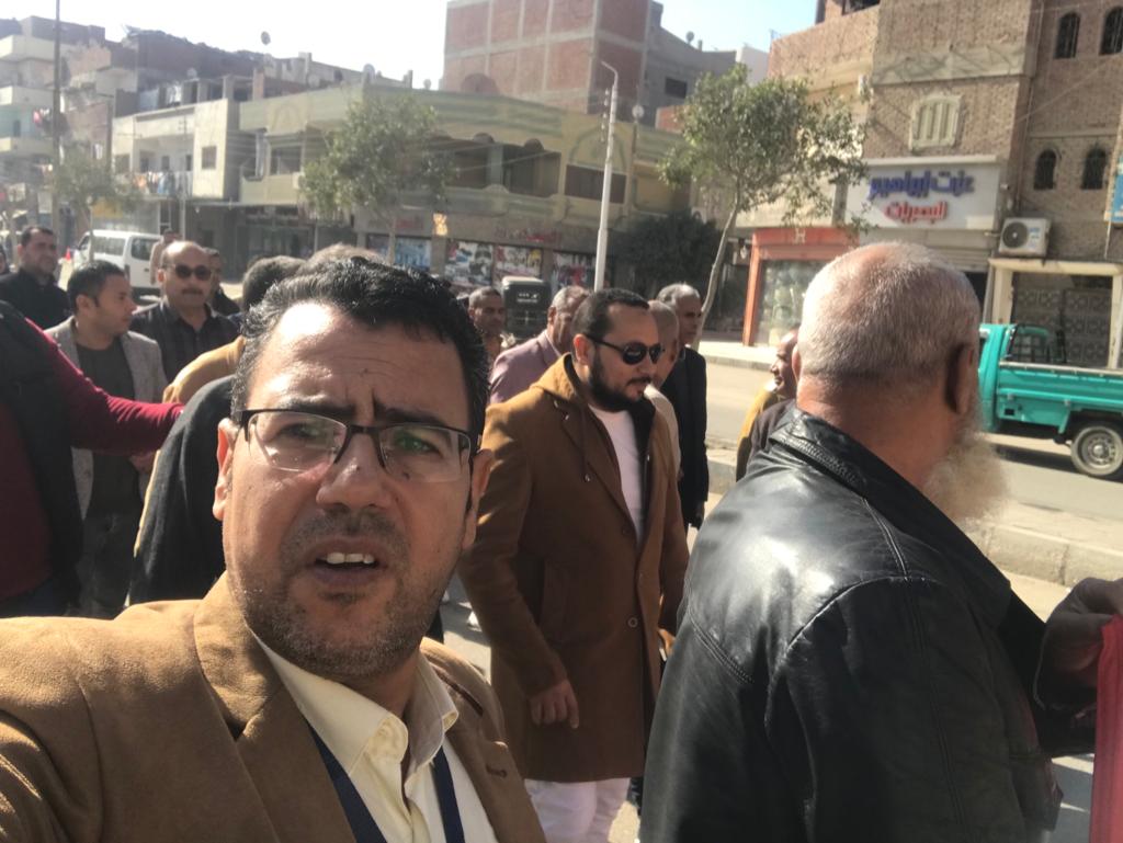 مسيرة لعدد من مشايخ الأوقاف والأزهر بالقرب من لجان الانتخابات بالإسماعيلية (1)