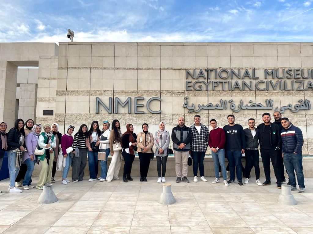 زيارة الطلاب للمتحف القومي للحضارة