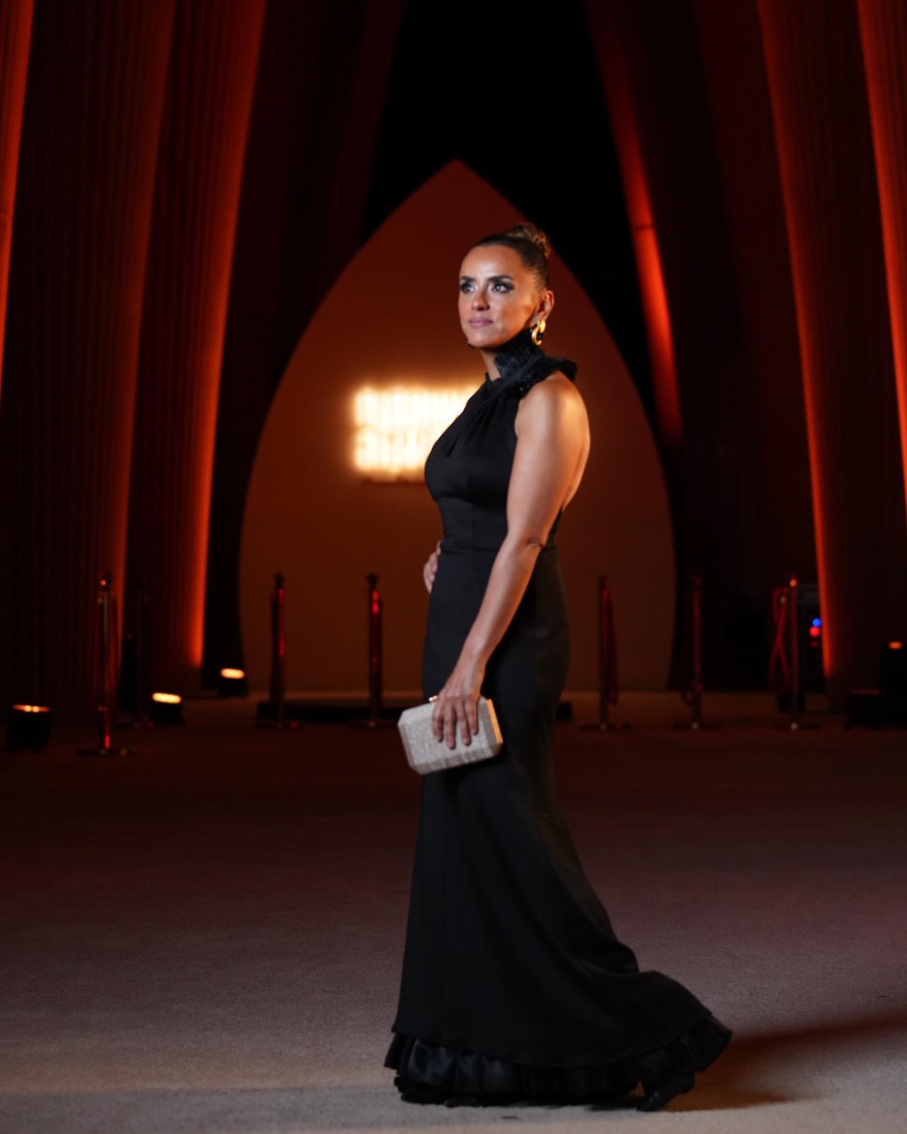 الفنانة علا رشدي