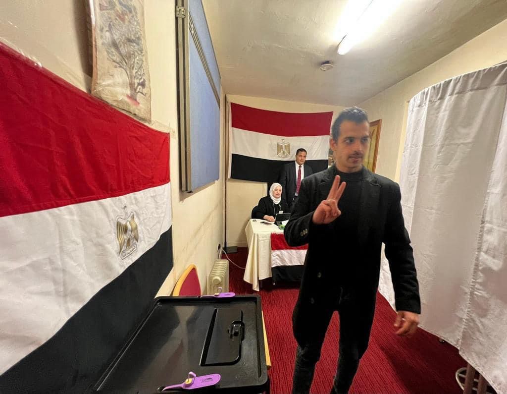 أبناء الجالية المصرية بأيرلندا يصوتون بانتخابات الرئاسة (3)