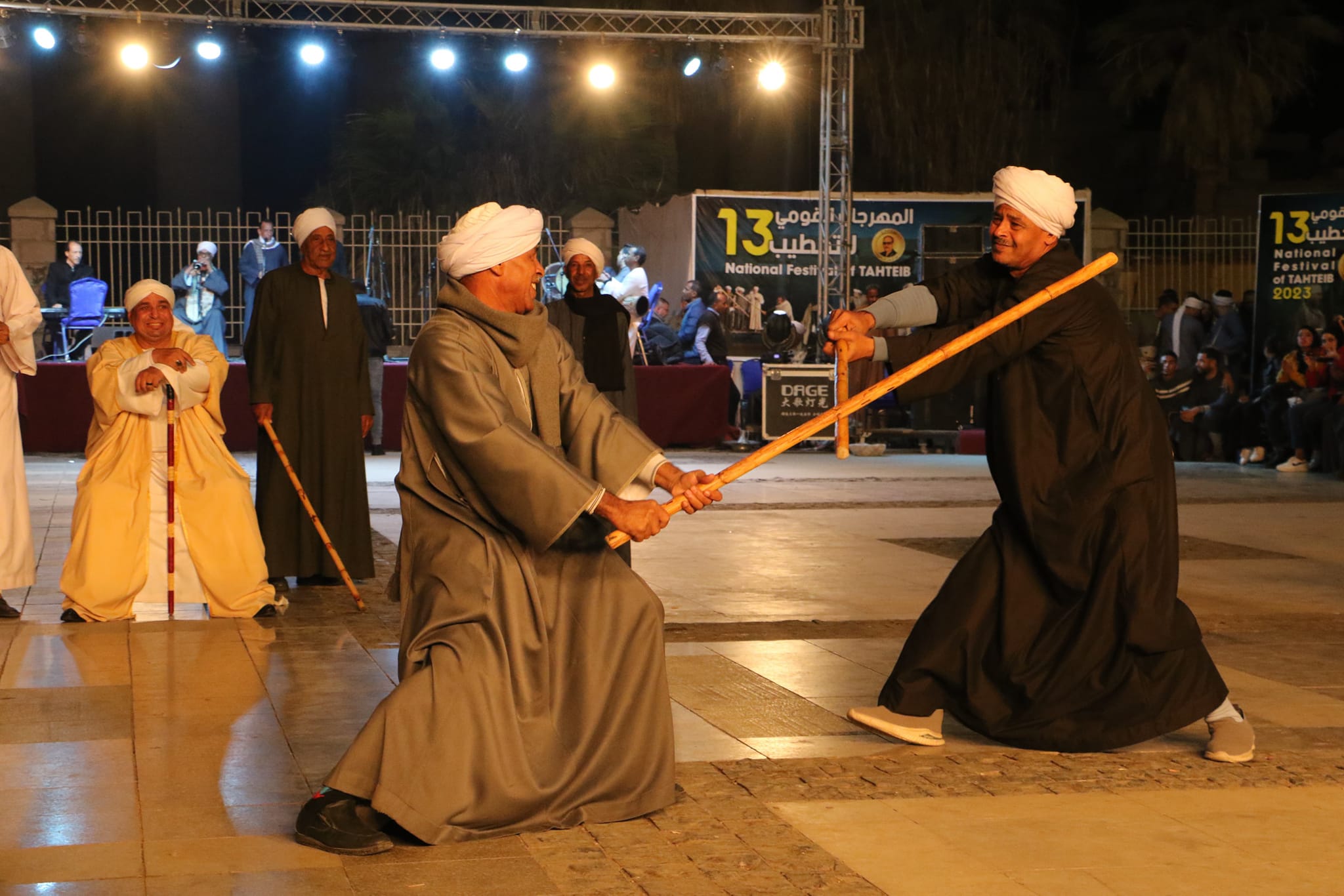 لاعبى العصا من فرق الصعيد فى المهرجان