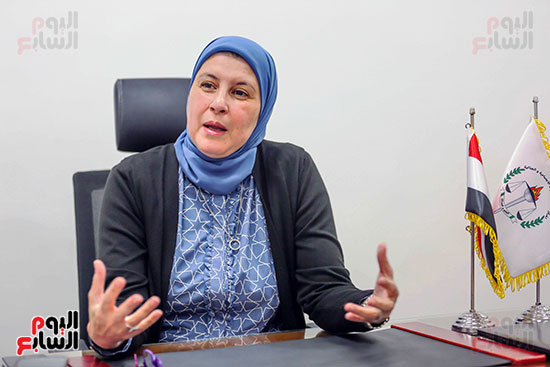 الدكتورة هالة رمضان مدير المركز القومى للبحوث الاجتماعية والجنائية (2)