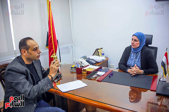 الدكتورة هالة رمضان مدير المركز القومى للبحوث الاجتماعية والجنائية (4)