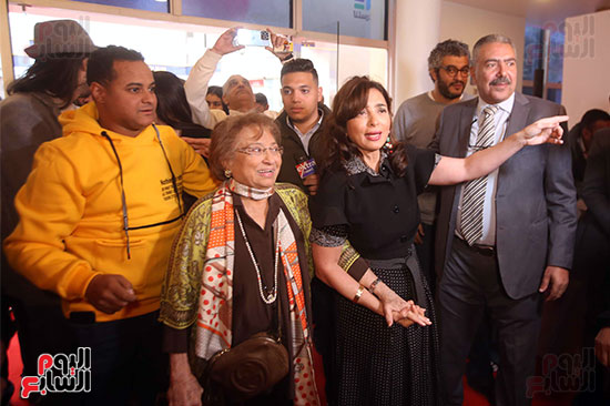 المخرجة ساندرا نشأت المخرجة ساندرا نشأت