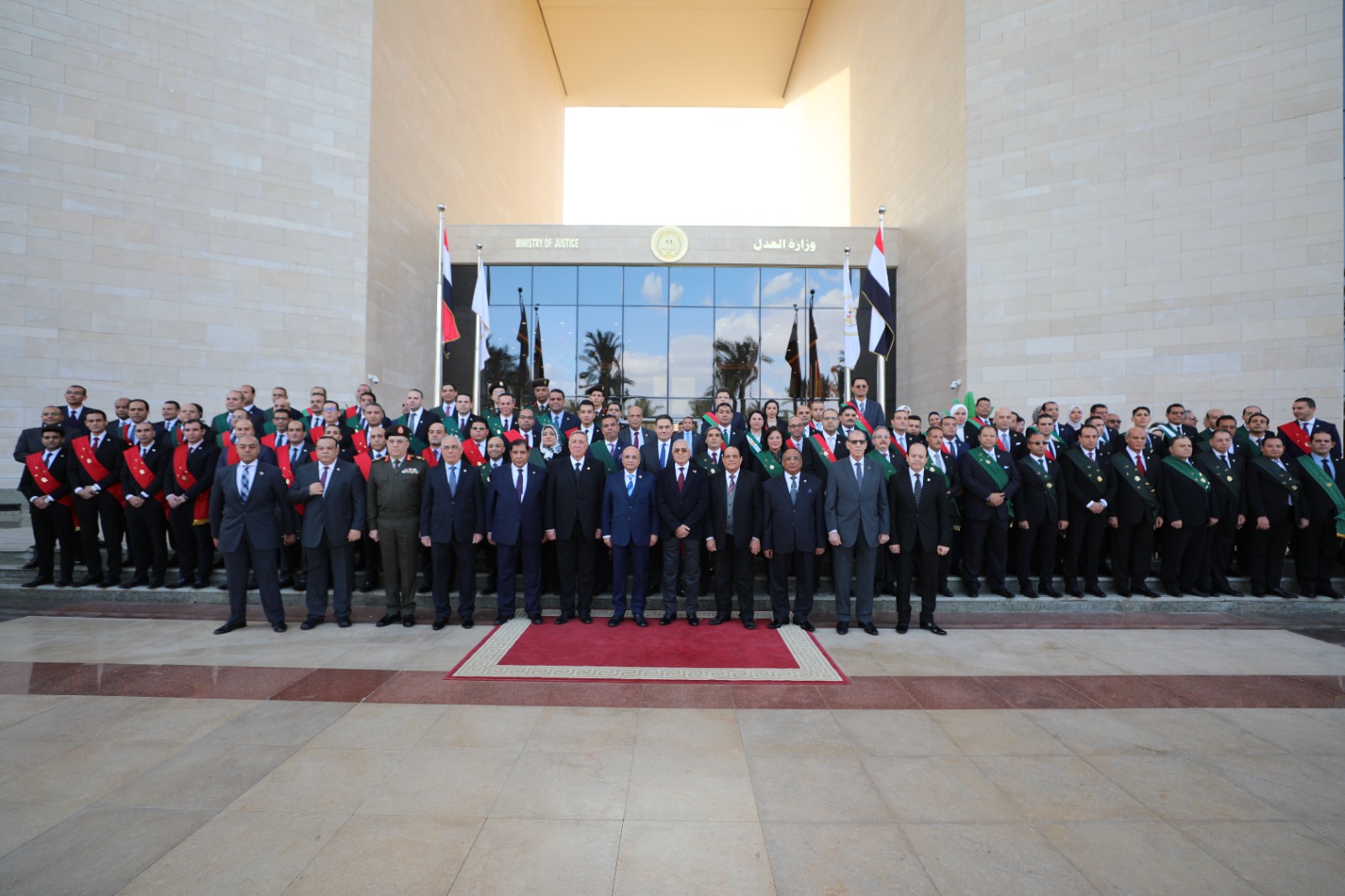 وزير العدل يكرم القضاة والقاضيات المتميزين خلال 2023 (9)