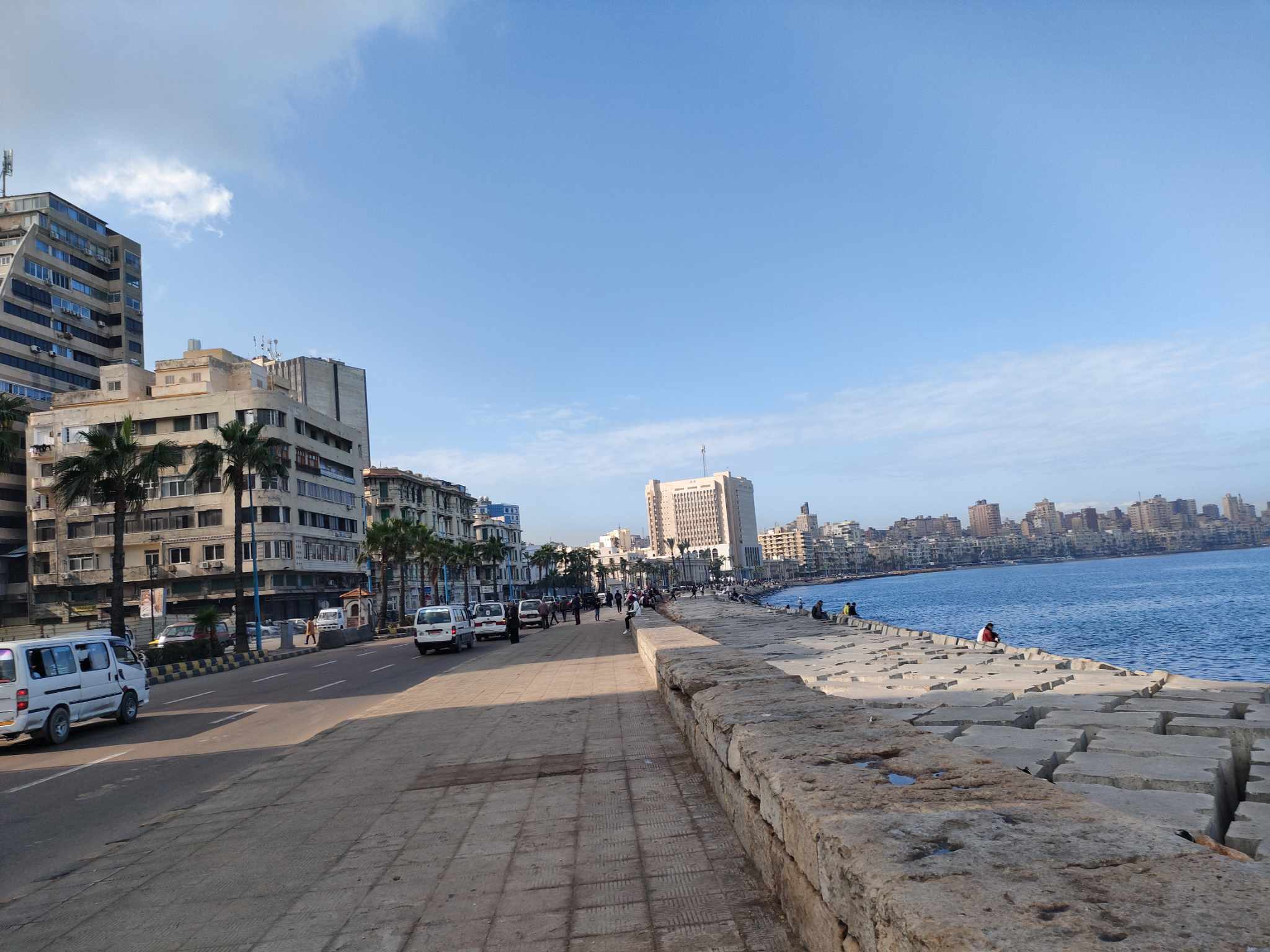 طقس الإسكندرية وتوقعات الأحوال الجوية (1)