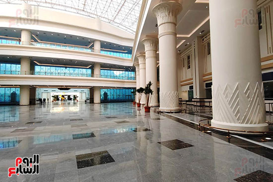 صالة-حجز-التذاكر-بالمحطة--(4)