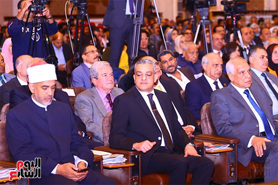 جانب من الحضور فى الاحتفالية جانب من الحضور فى الاحتفالية