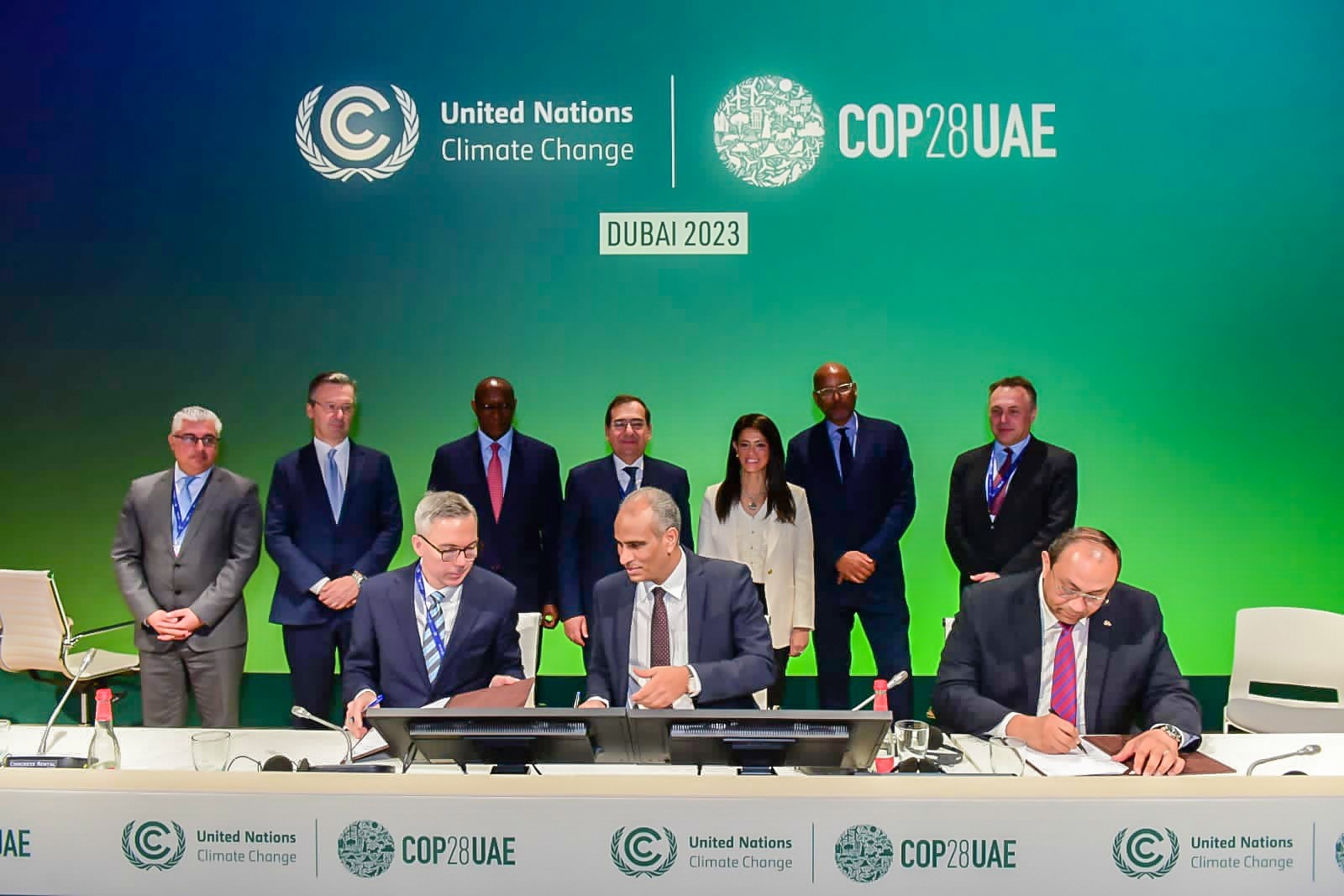 توقيع اتفاق مشروع إنتاج الأمونيا الخضراء في مؤتمر COP28