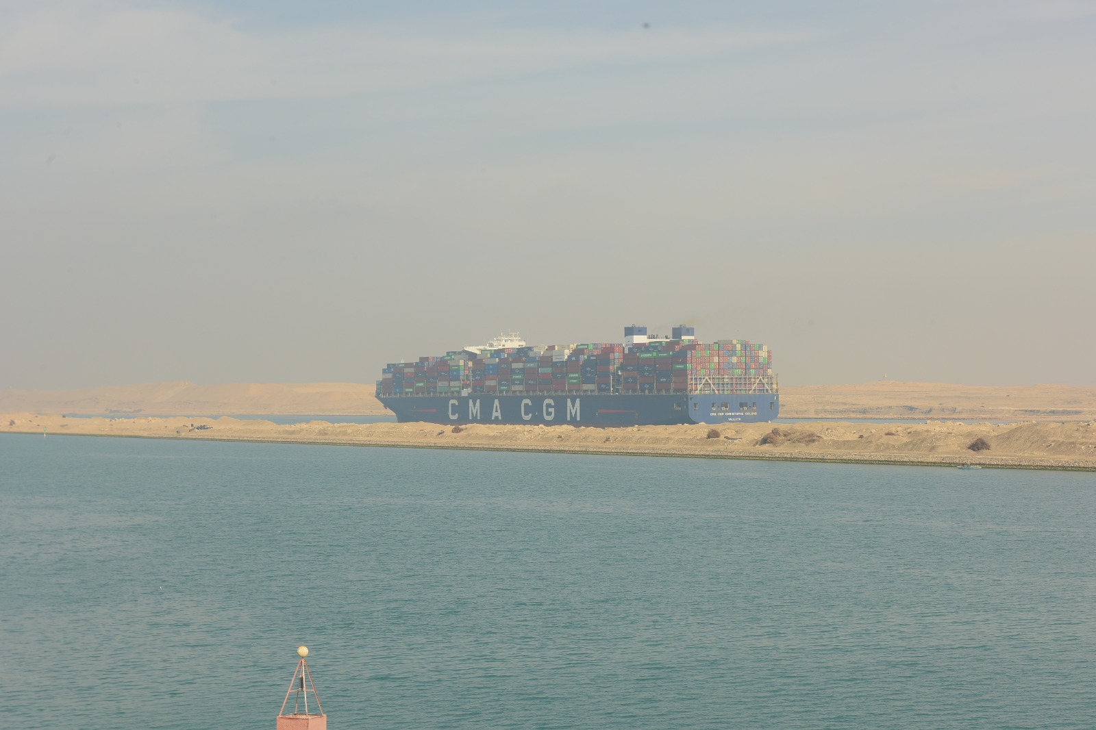 حركة الملاحة  بقناة السويس (1)