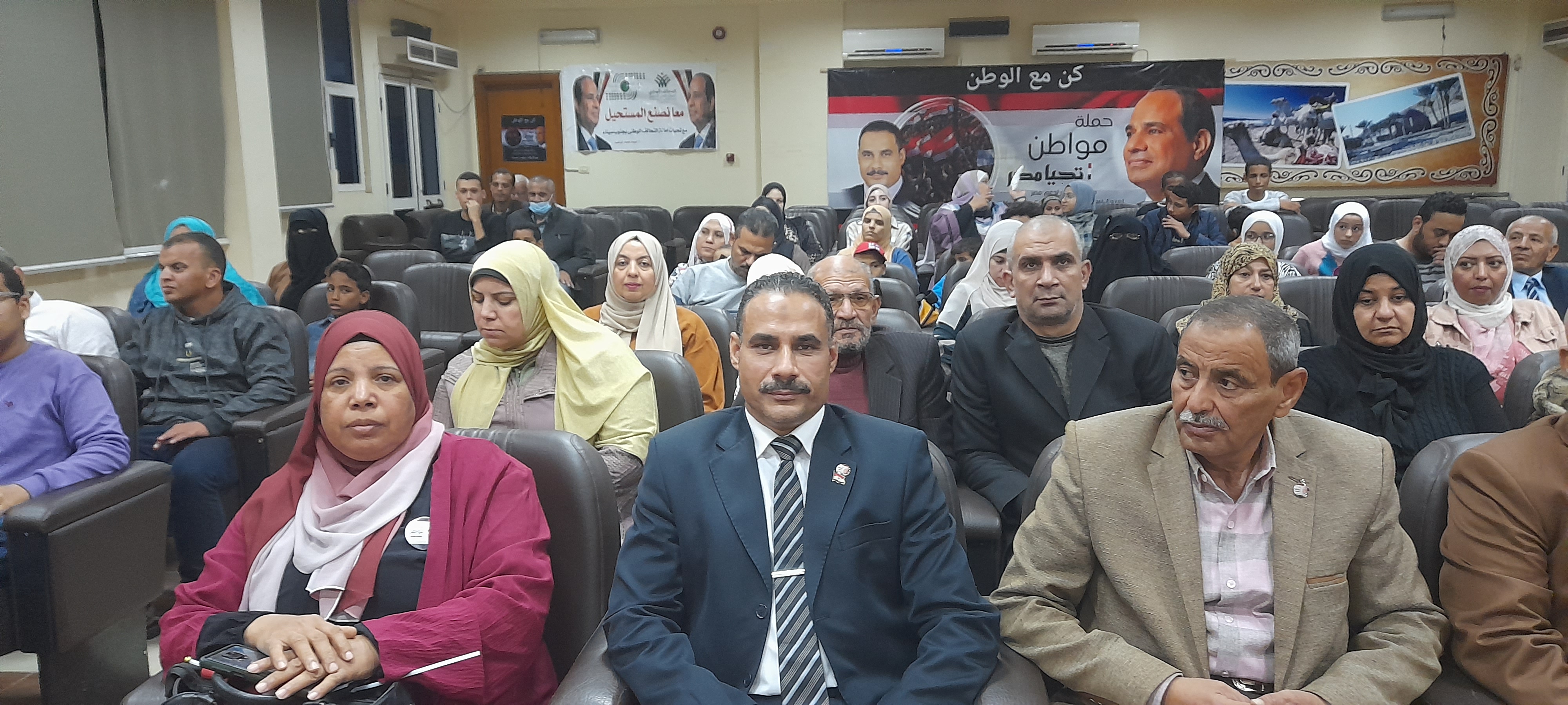 مؤتمر لدعم الرئيس السيسى فى جنوب سيناء (3)