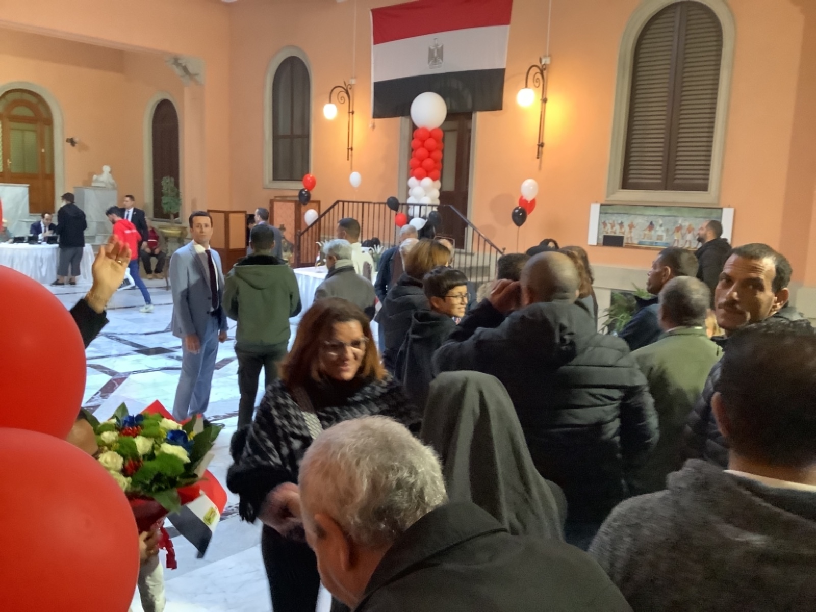 مشاركة أبناء الجالية المصرية في ميلانو بالانتخابات الرئاسية