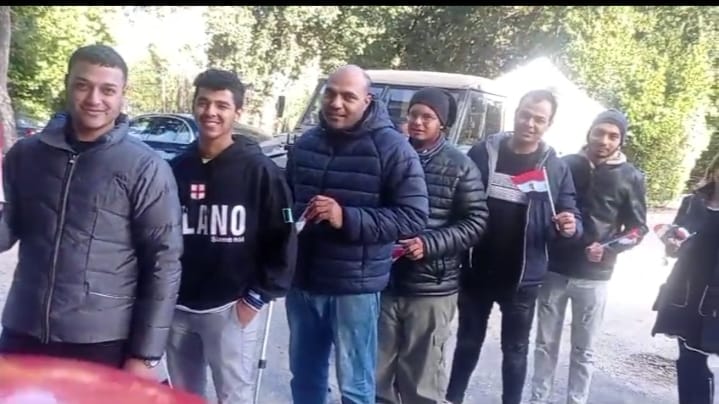 طابور للجالية المصرية فى روما للتصويت بالانتخابات الرئاسية طابور للجالية المصرية فى روما للتصويت بالانتخابات الرئاسية