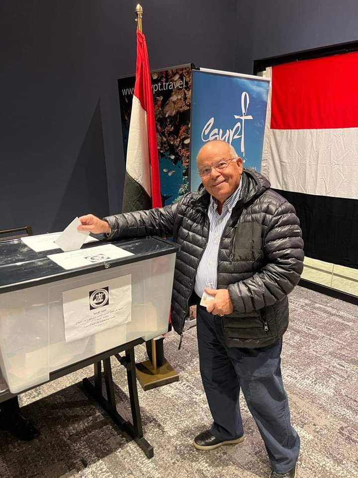 مشاركة المصريين فى كندا فى التصويت بالانتخابات الرئاسية (9)