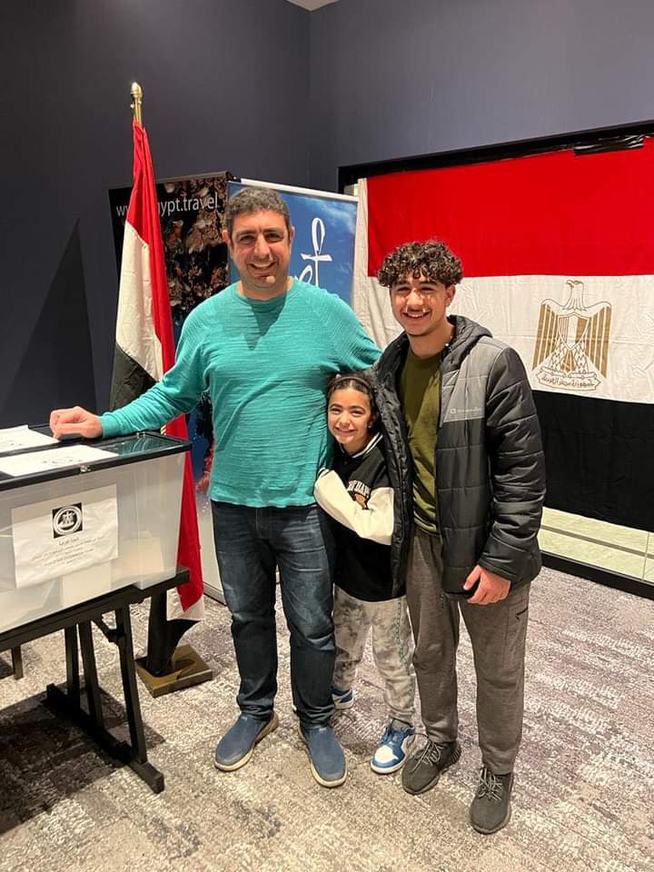 مشاركة المصريين فى كندا فى التصويت بالانتخابات الرئاسية (2)